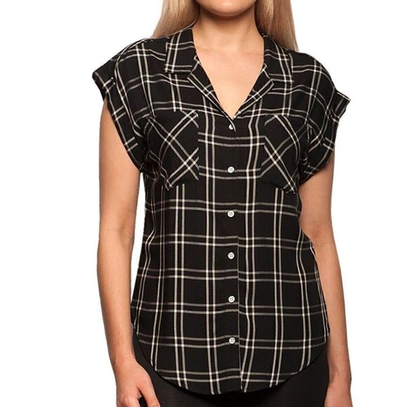 Jachs Girlfriend Plaid Button Up Cutoff Sleeve Top - Picture 7 of 7